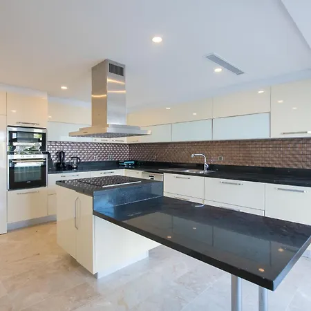 Bodrum'da Denize Sifir Muhtesem Boss 2 Milas