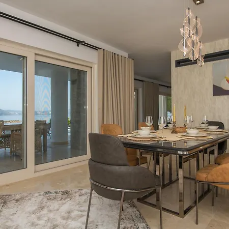 וילה Bodrum'da Denize Sifir Muhtesem Boss 2 *