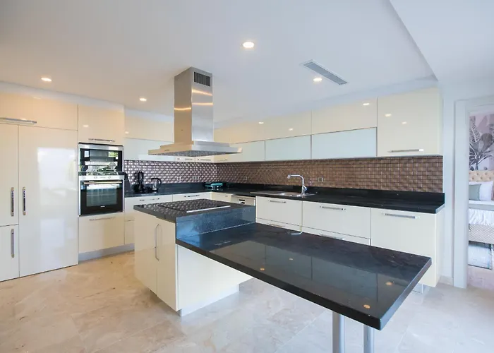 Bodrum'da Denize Sifir Muhtesem Boss 2 Milas